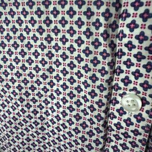 Fun & funky women's Brooks Brothers button down (size 6)